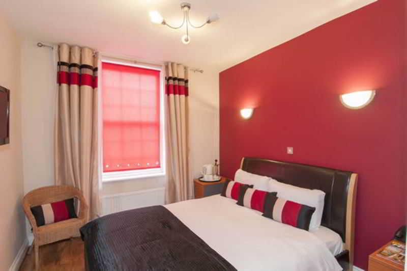 Baylis House Hotel Slough Exterior foto